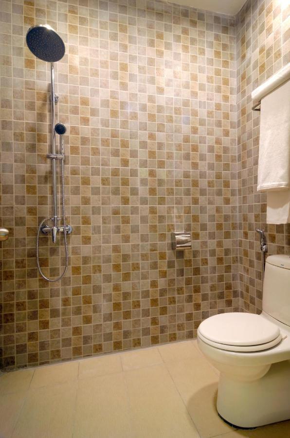 Bulatan Hostel Tanjong Aru Bagian luar foto