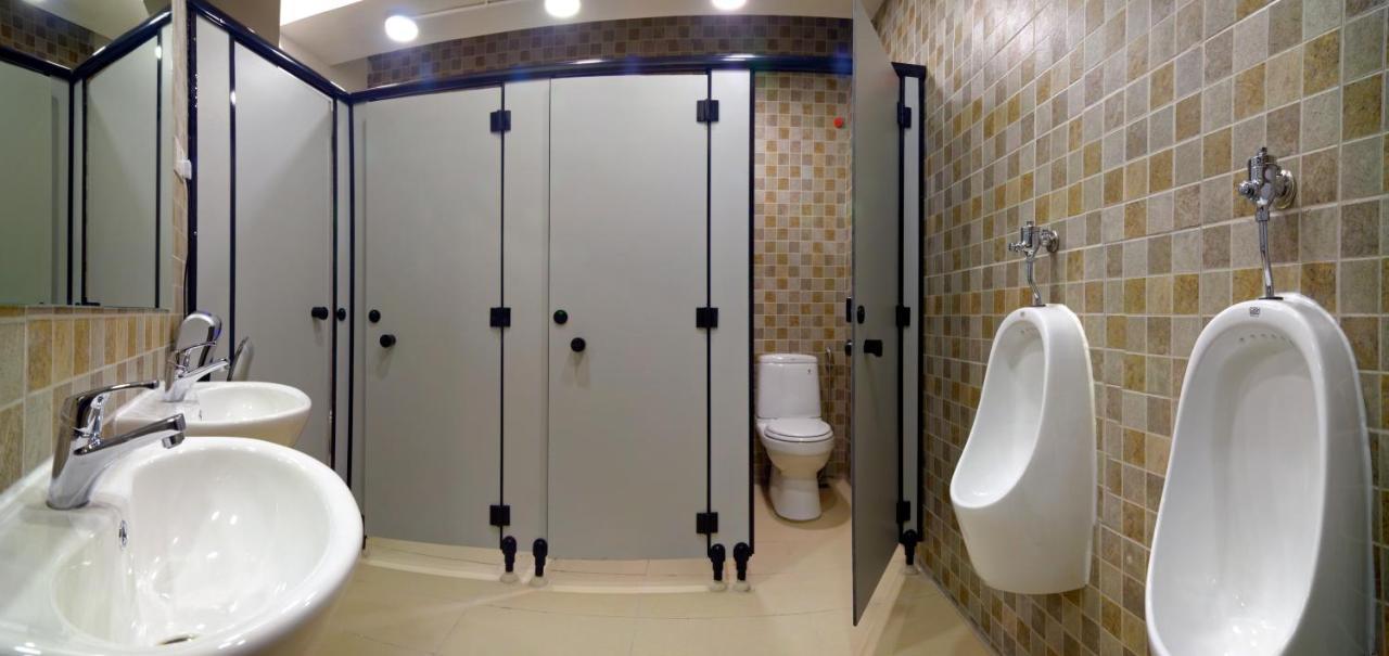 Bulatan Hostel Tanjong Aru Bagian luar foto