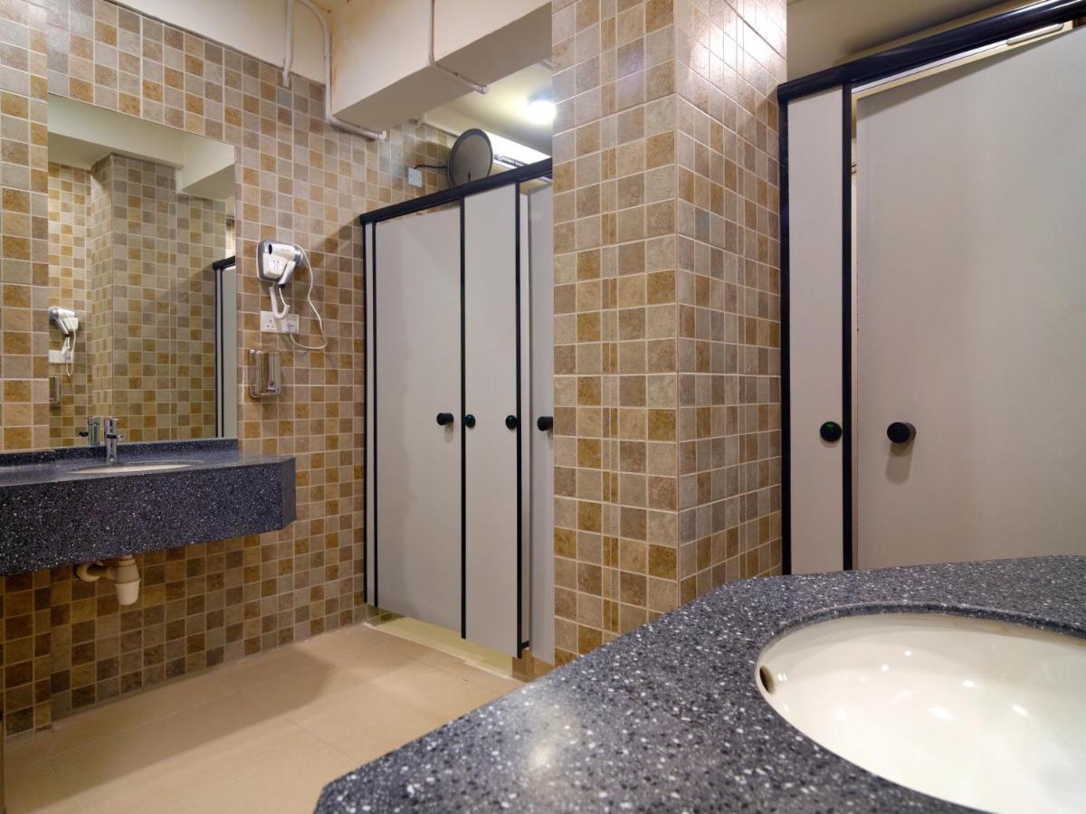 Bulatan Hostel Tanjong Aru Bagian luar foto