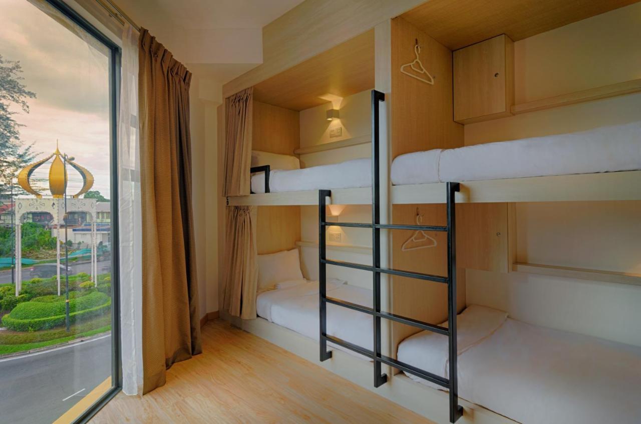 Bulatan Hostel Tanjong Aru Bagian luar foto