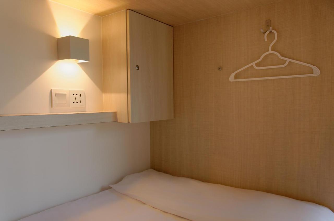 Bulatan Hostel Tanjong Aru Bagian luar foto